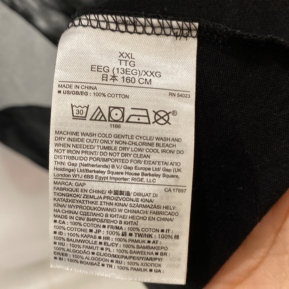 **NWOT ** Gap printed dress for girls - Picture 4 of 4